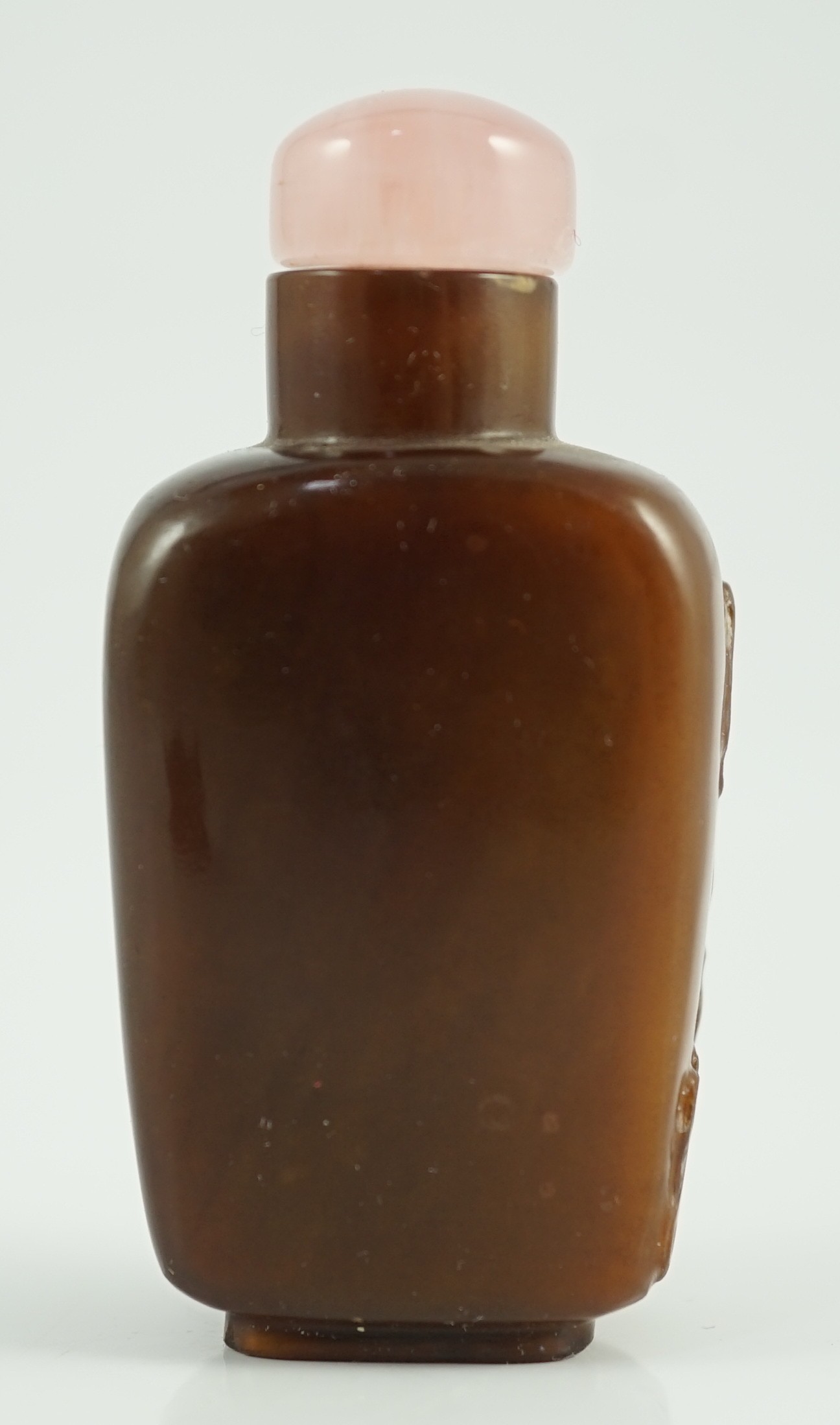 A Chinese brown jasper ‘sage’ snuff bottle, 19th century, 5.8cm